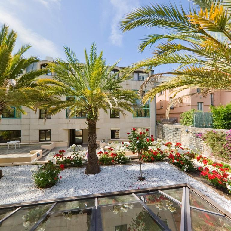Nice Fleurs Apart'Hotel Exterior foto